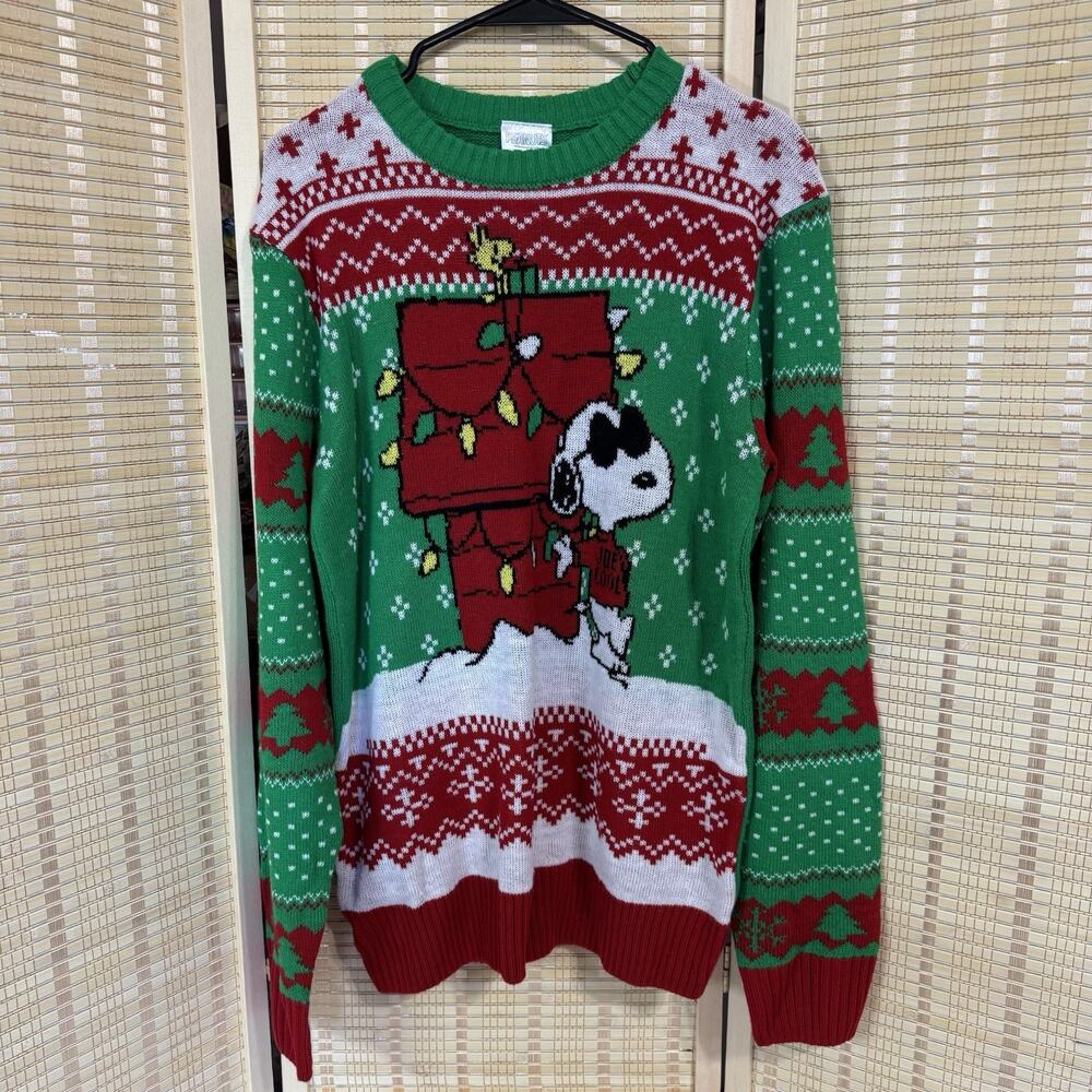 Peanuts Christmas Sweater Men's Medium (38-40) Snoopy Woodstock Lights
